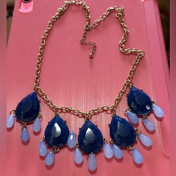 Multi-Blue Bib Style Necklace NWT - Picture 3 of 4